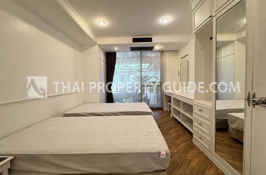 Apartment in Phaholyothin 